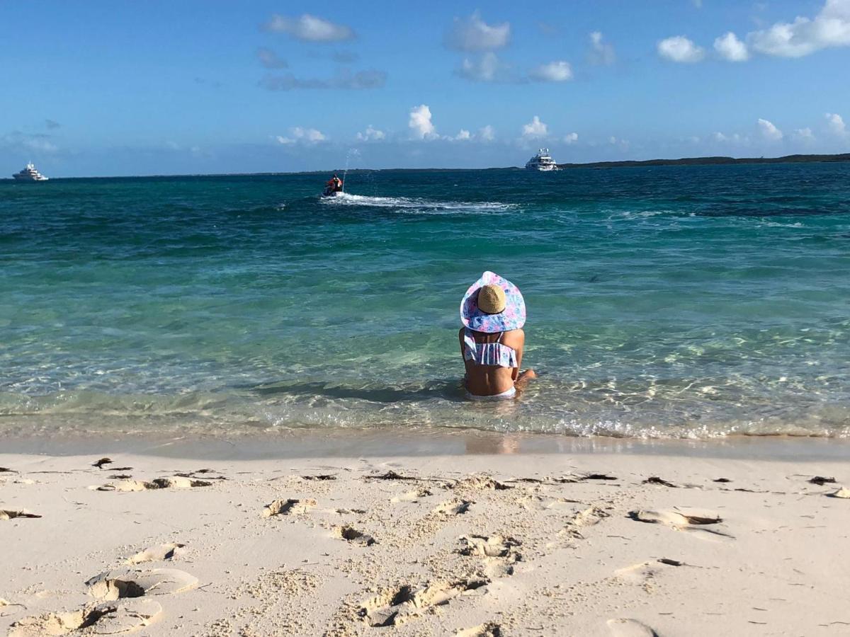 Turtles Nest Bahamas Apartment George Town Ngoại thất bức ảnh